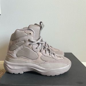 Yeezy Season 7 Desert Boot 'Cinder